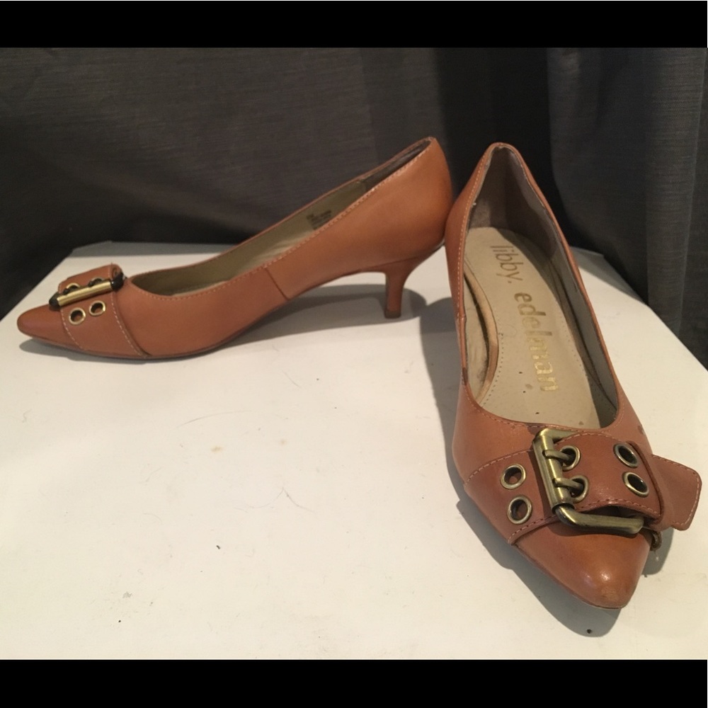 Libby Edelman Kitten heel pumps